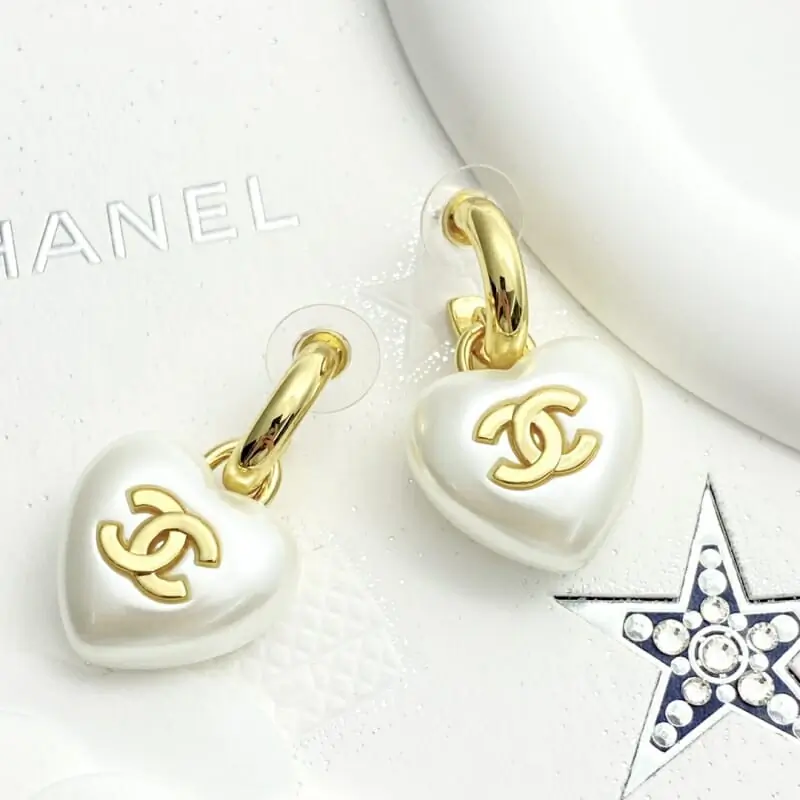 chanel boucles doreilles pour femme s_12534451